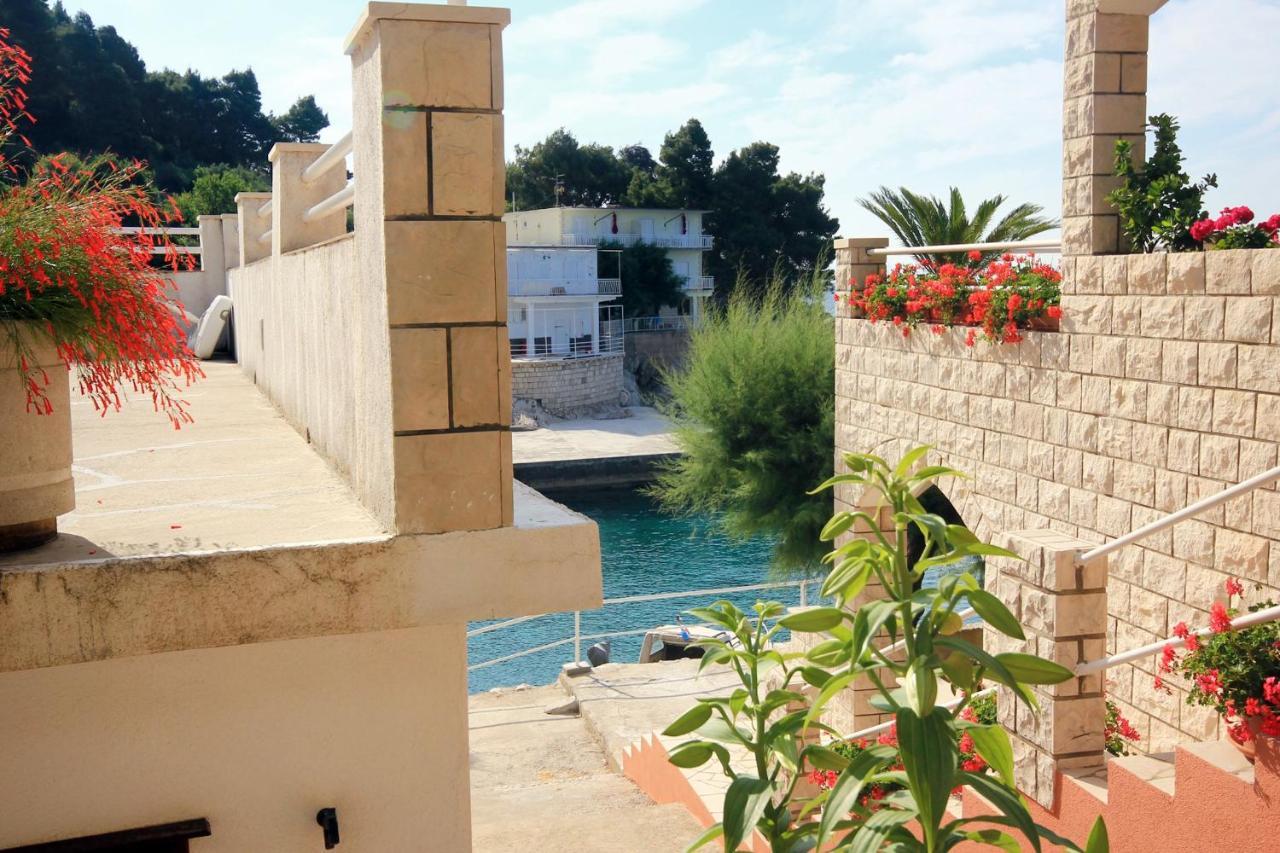 Apartments By The Sea Podobuce, Peljesac - 631 Exterior photo