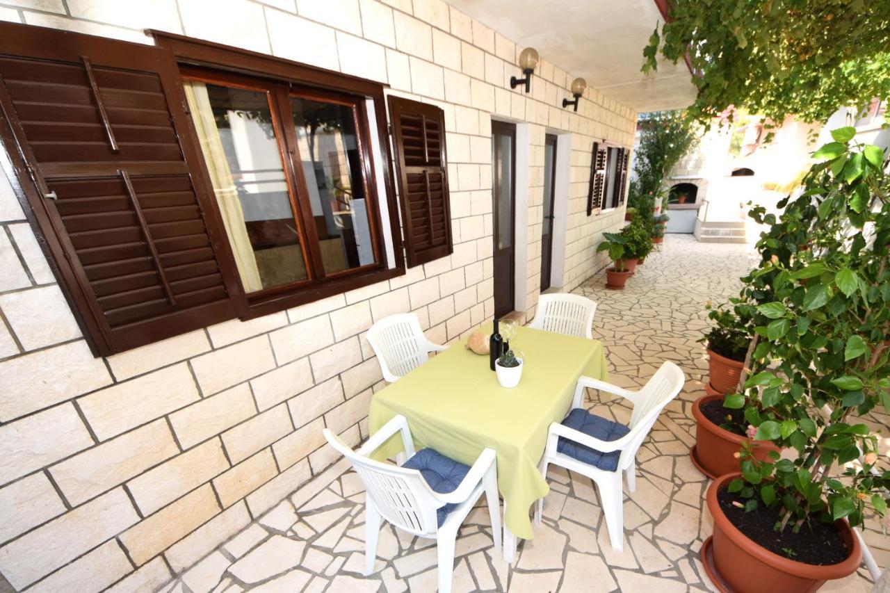 Apartments By The Sea Podobuce, Peljesac - 631 Exterior photo